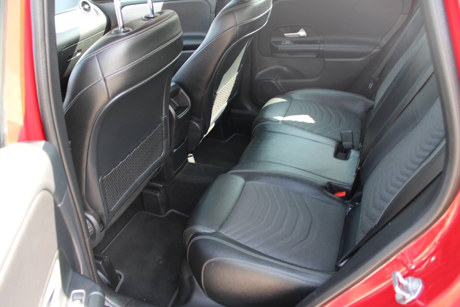 2020 Mercedes-Benz B-klasa — fotografija 10