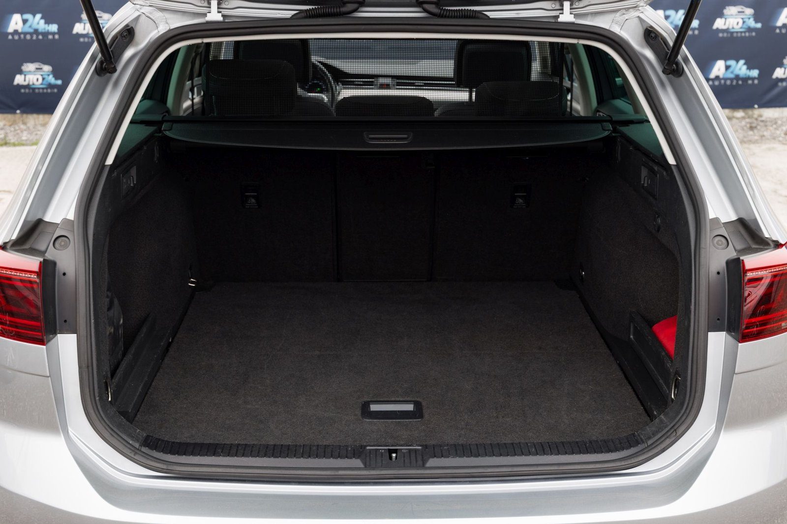 2019 Volkswagen Passat Variant — fotografija 27
