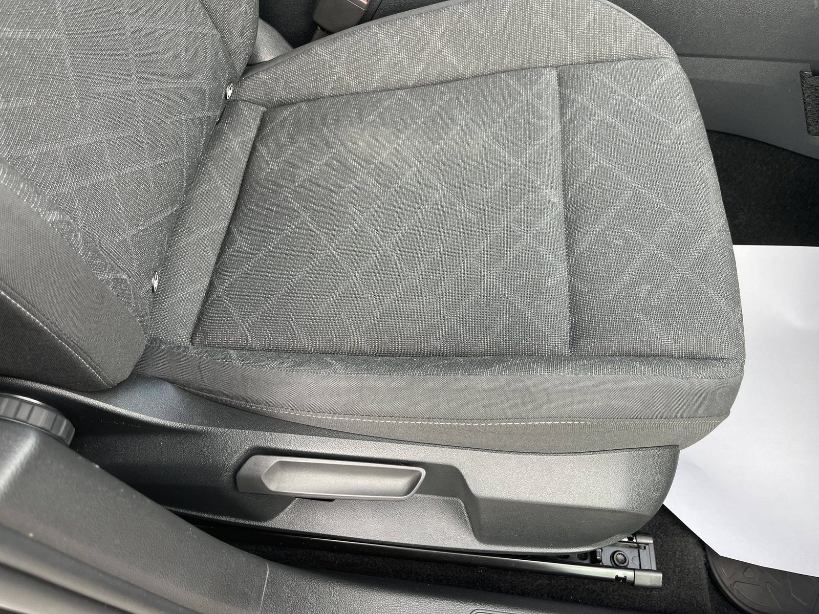 2024 Volkswagen Golf — fotografija 21