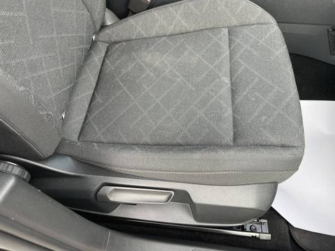2024 Volkswagen Golf — sličica 21