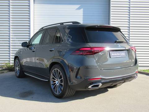 2025 Mercedes-Benz GLE — sličica 8