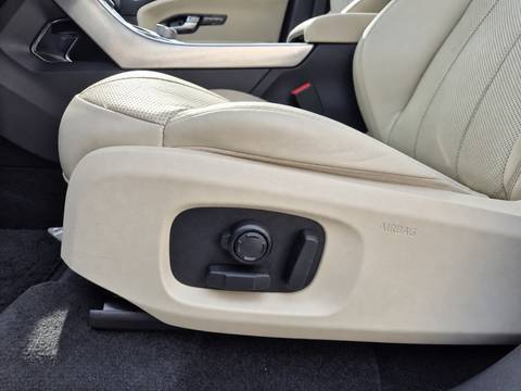 2016 Land Rover Range Rover Evoque — sličica 23
