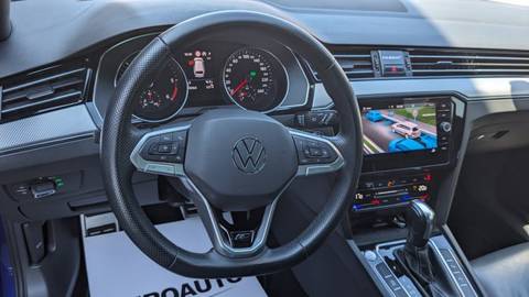 2023 Volkswagen Passat — sličica 18
