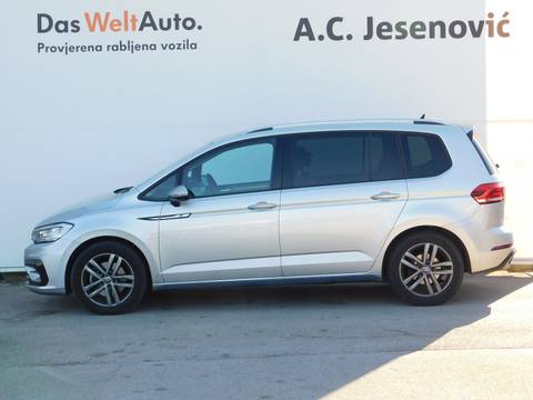 2023 Volkswagen Touran R-Line — sličica 6