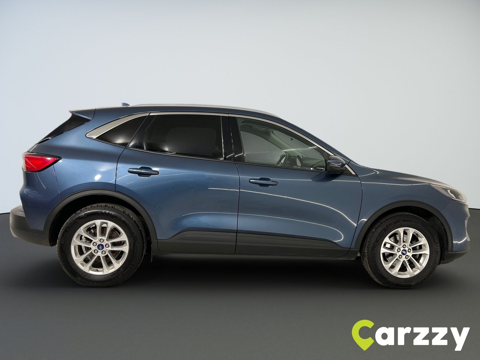 2023 Ford Kuga — fotografija 5