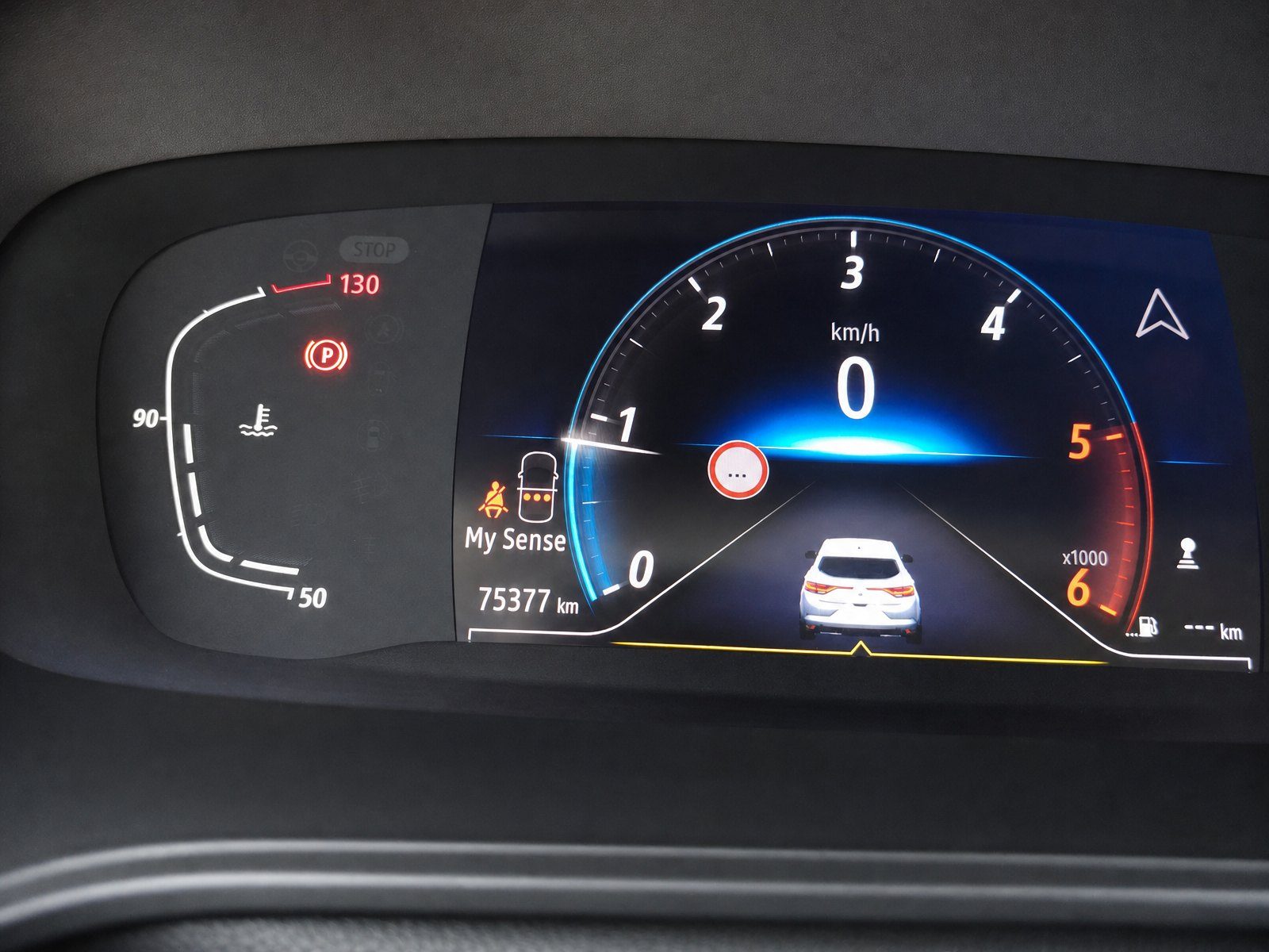 2023 Renault Megane — fotografija 21