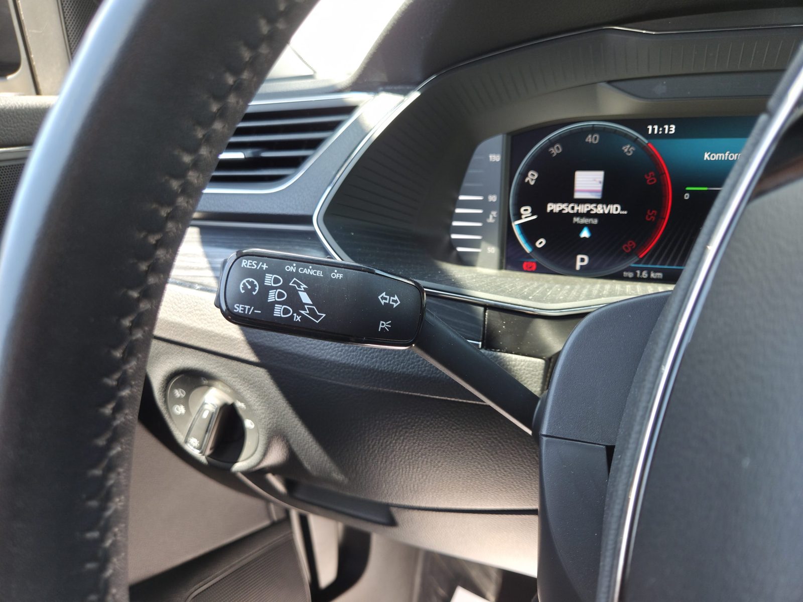 2023 Škoda Superb — fotografija 19