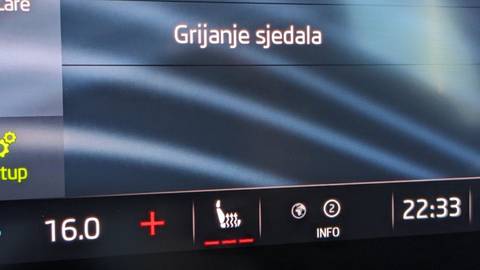 2021 Škoda Octavia — sličica 28