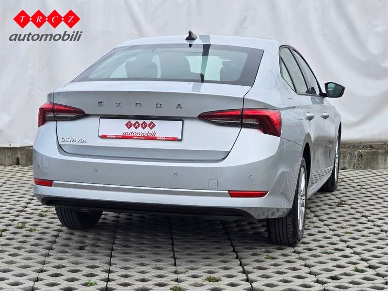 2021 Škoda Octavia — fotografija 3