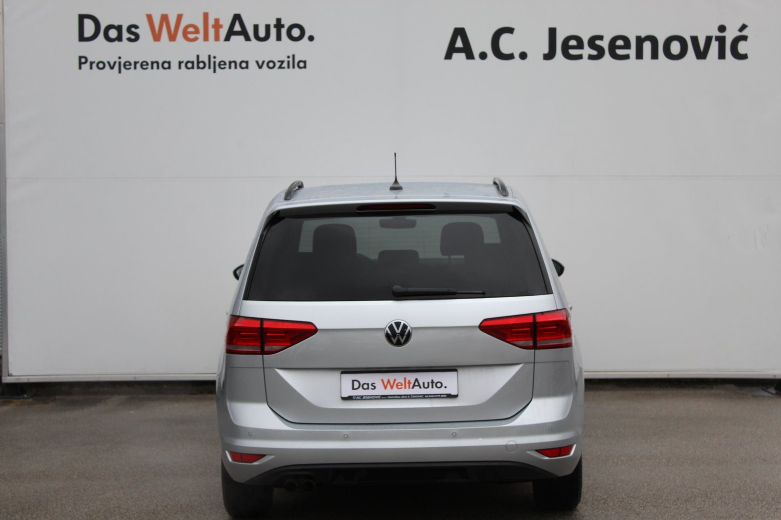2024 Volkswagen Touran — fotografija 5