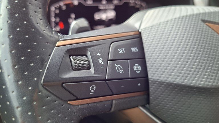 2022 Cupra Formentor — fotografija 17