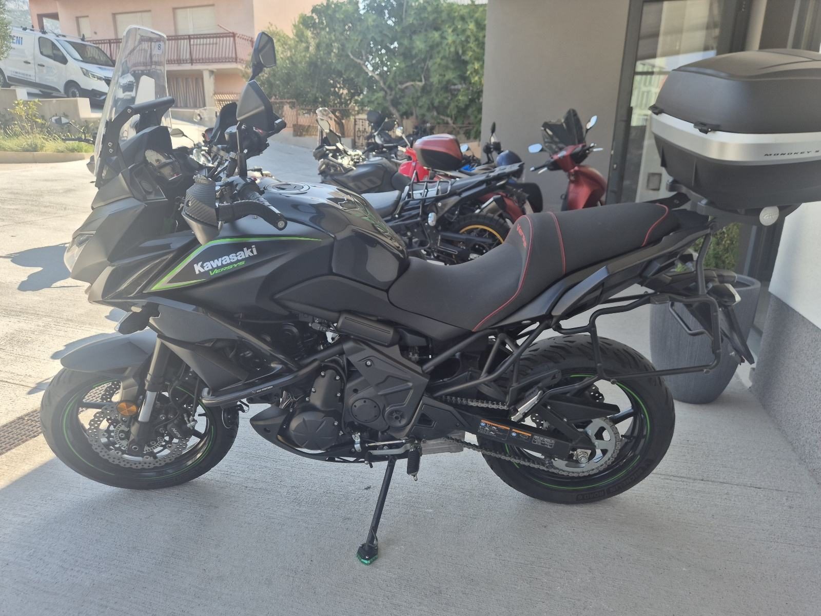 2017 Kawasaki Versys 650 — fotografija 11