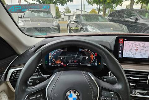2023 BMW Serija 5 — sličica 11
