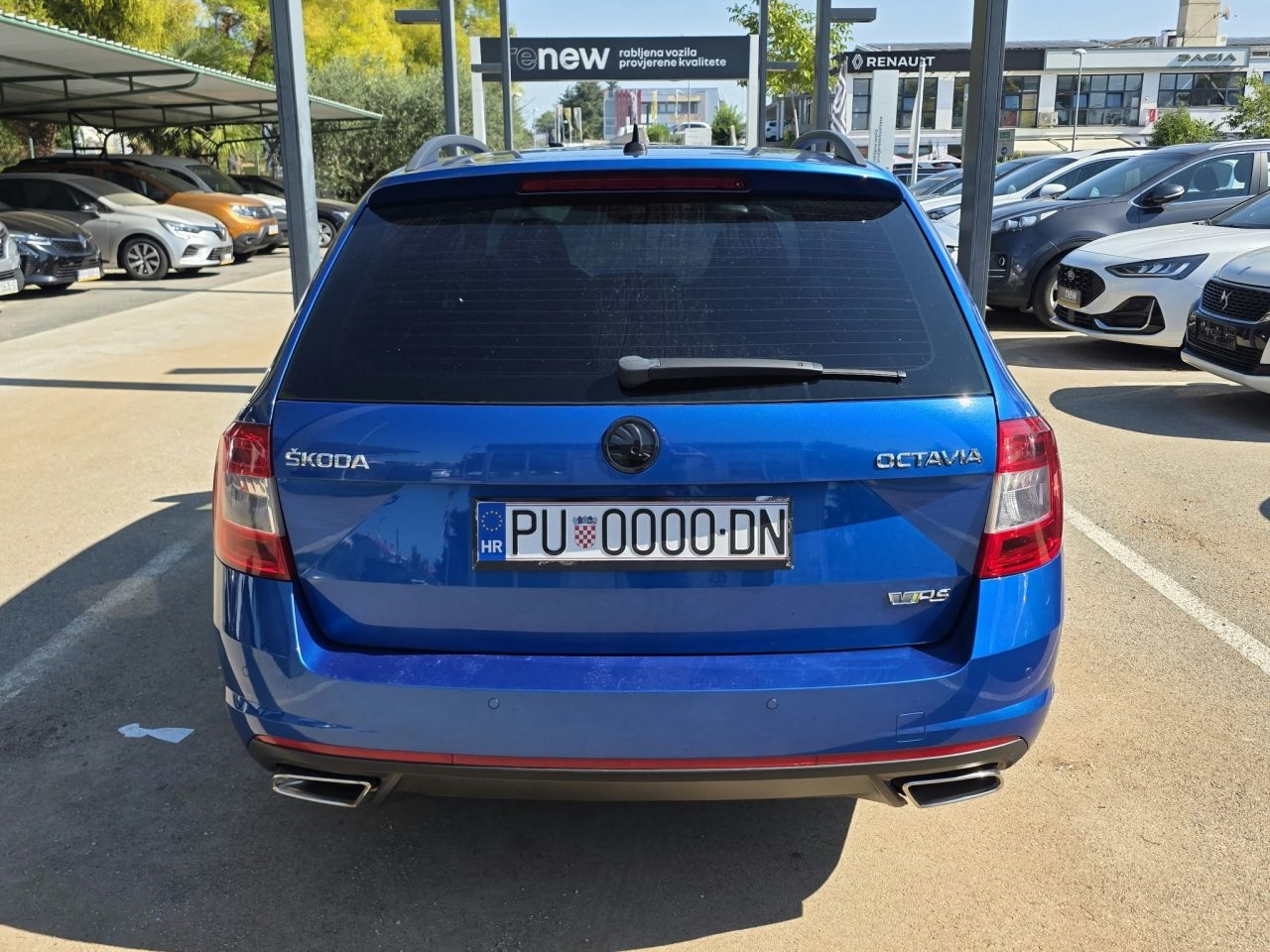 2015 Škoda Octavia Combi — fotografija 6