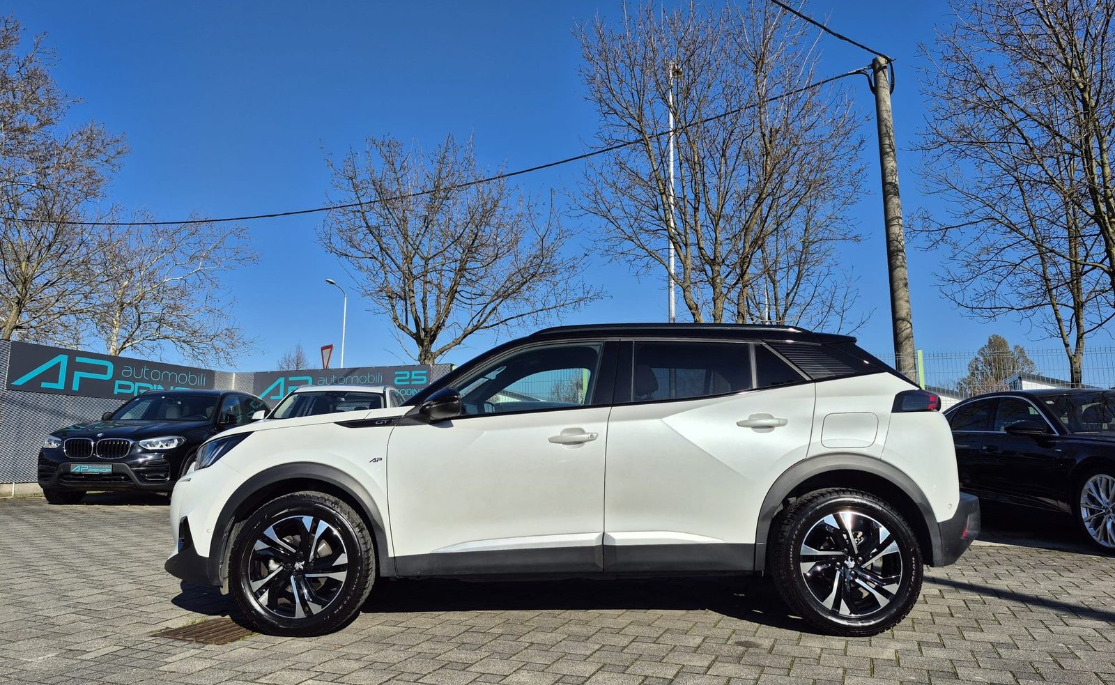 2023 Peugeot 2008 — fotografija 3