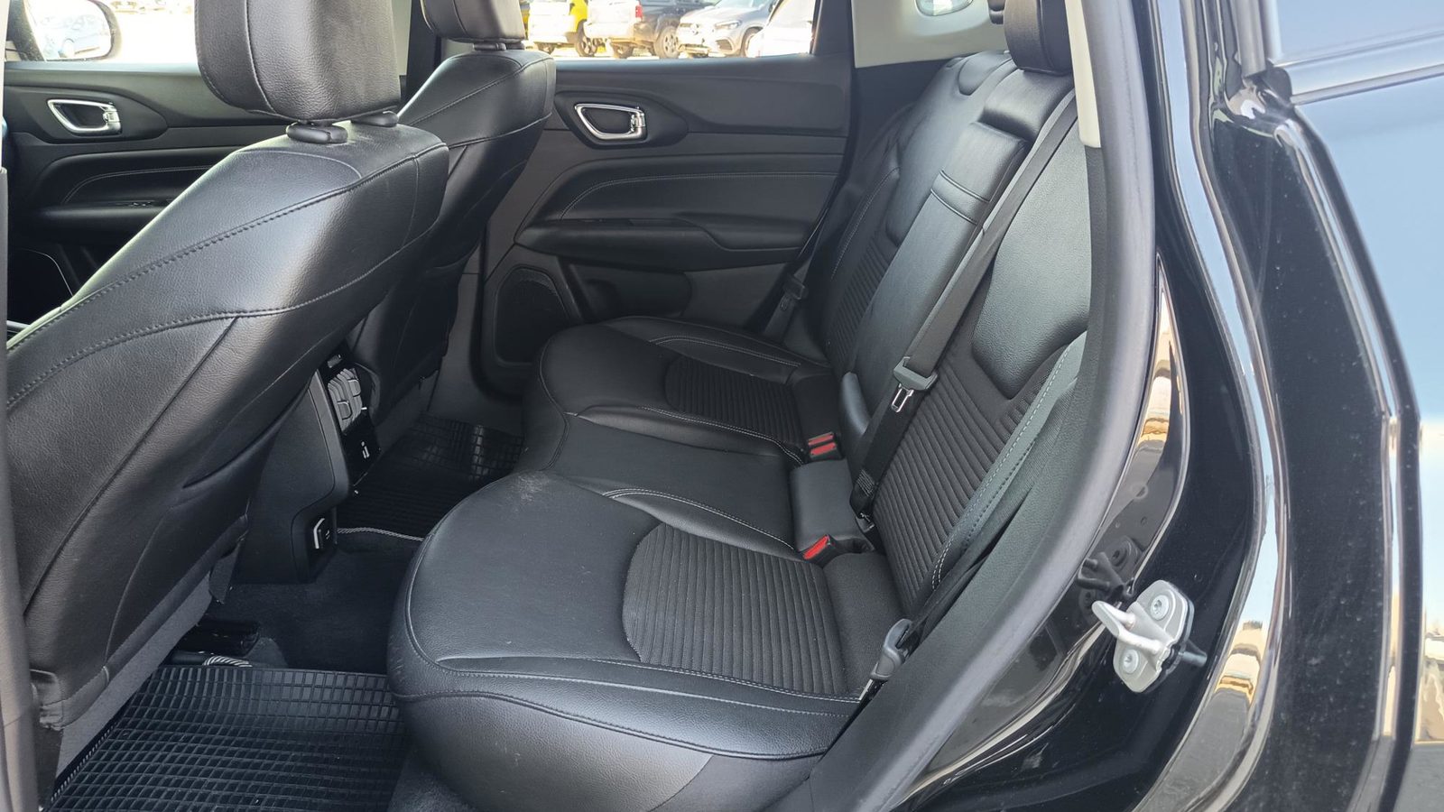 2023 Jeep Compass — fotografija 8