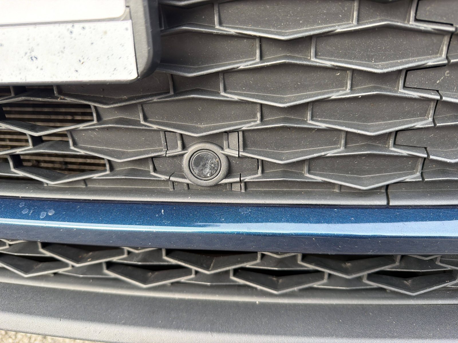 2023 Škoda Karoq — fotografija 17
