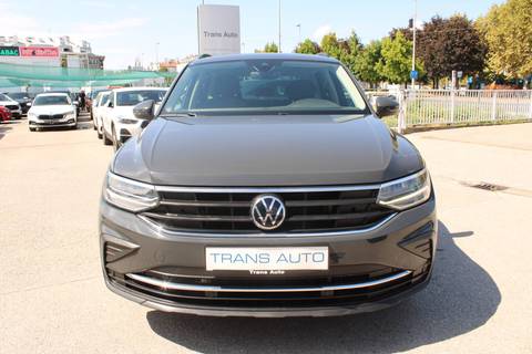 2021 Volkswagen Tiguan — sličica 2