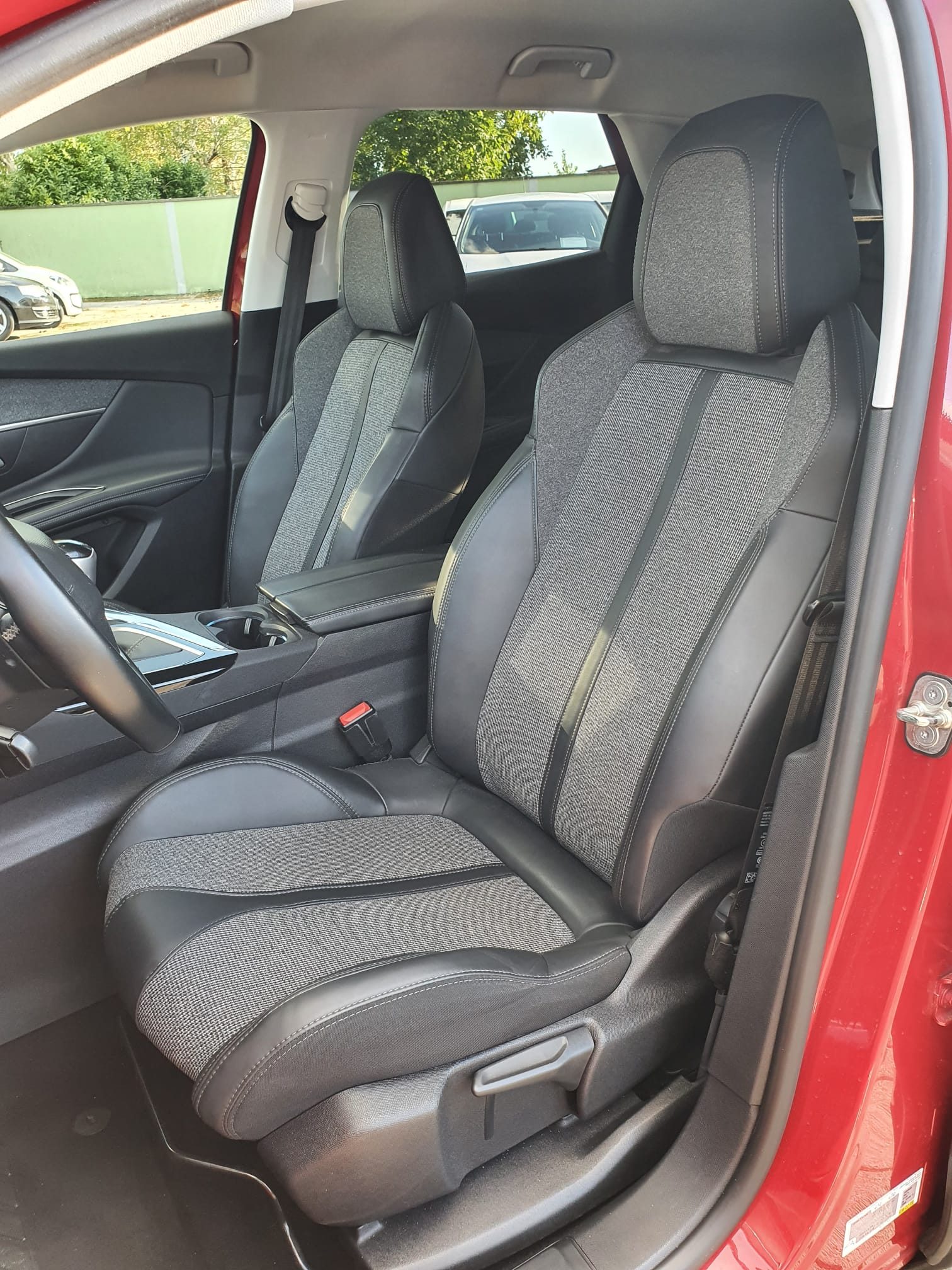 2017 Peugeot 3008 — fotografija 9