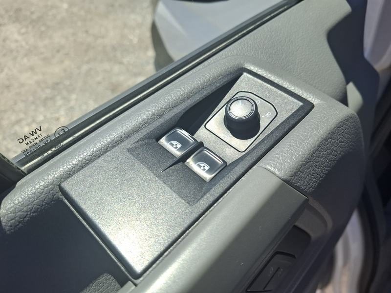 2021 Volkswagen Crafter — fotografija 9