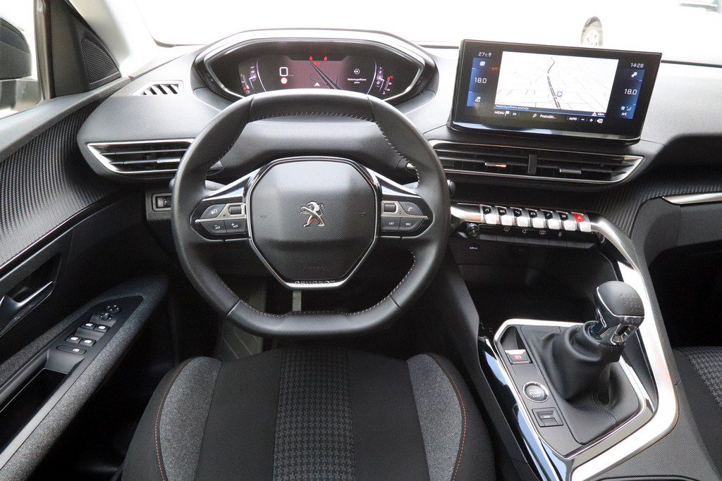 2021 Peugeot 3008 — fotografija 10