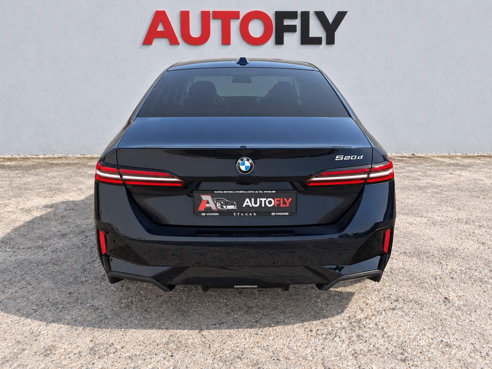 2026 BMW Serija 5 M Sport — fotografija 7