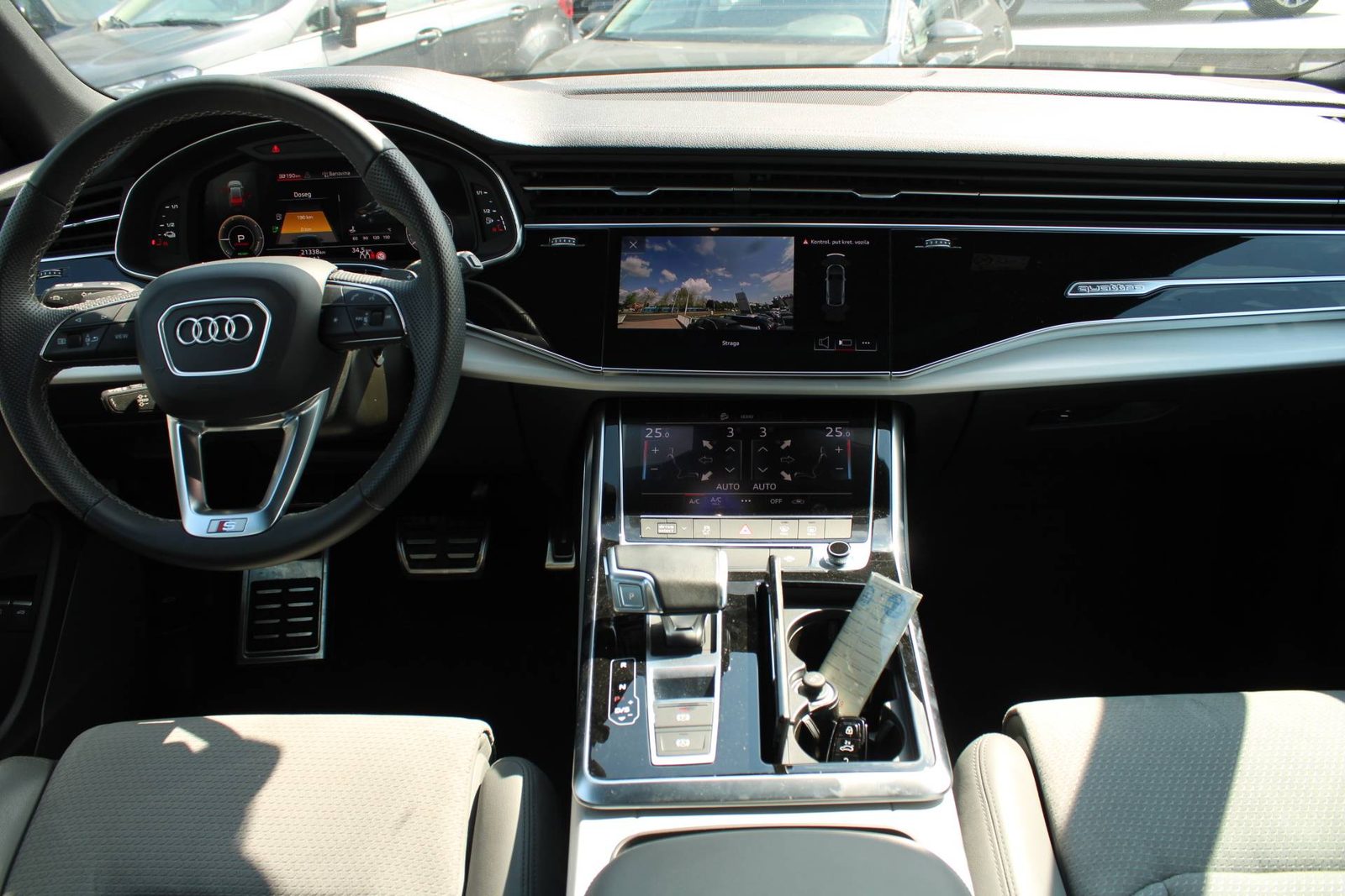 2024 Audi Q8 — fotografija 14