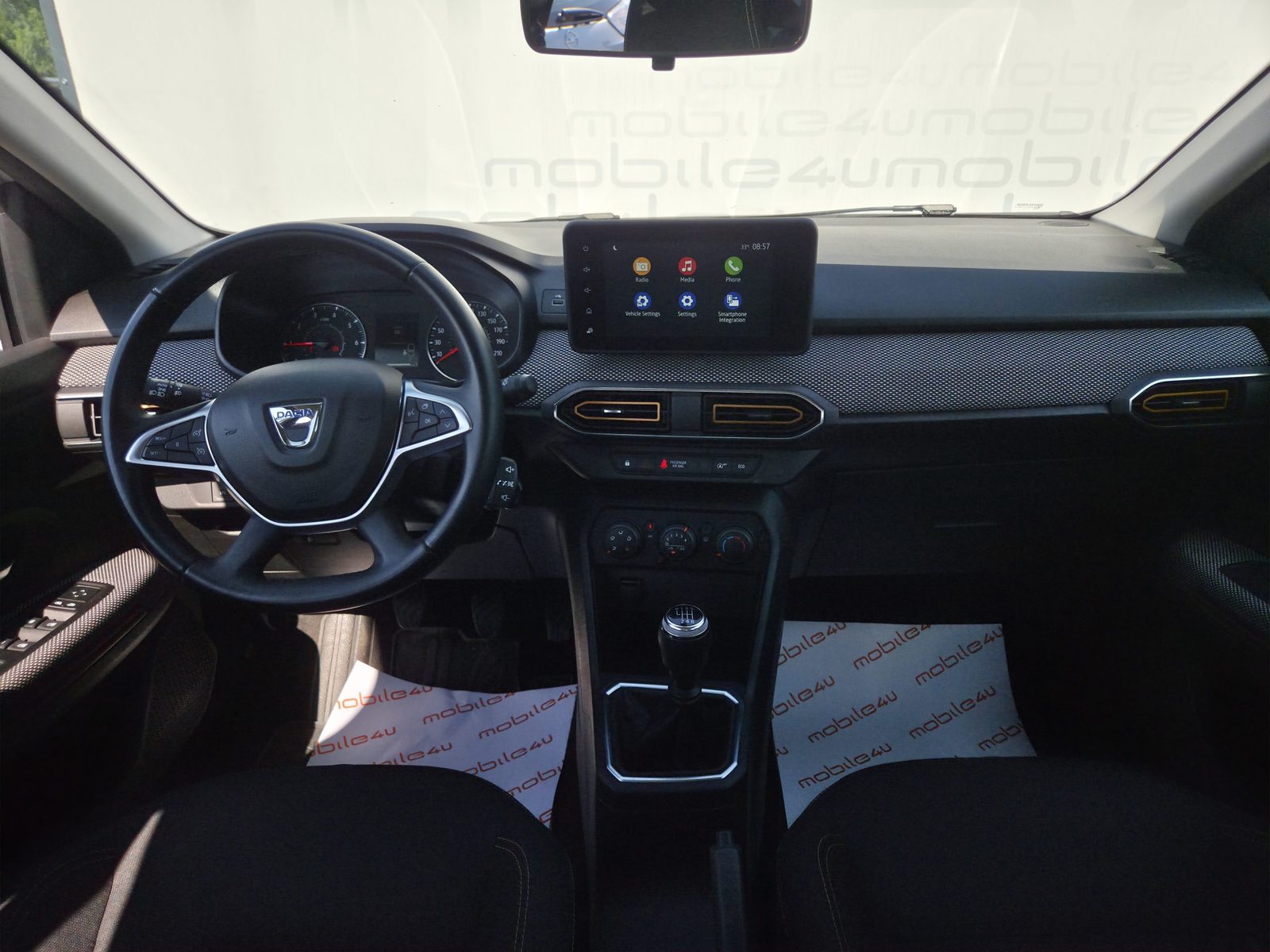 2022 Dacia Sandero — fotografija 8
