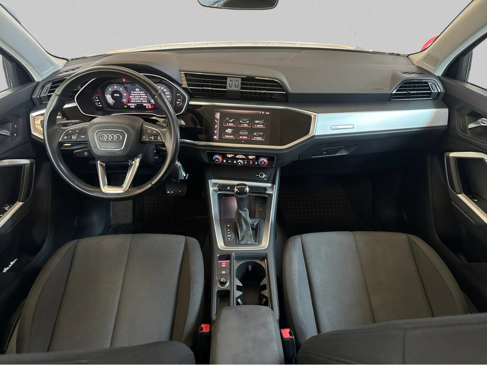 2019 Audi Q3 — fotografija 10