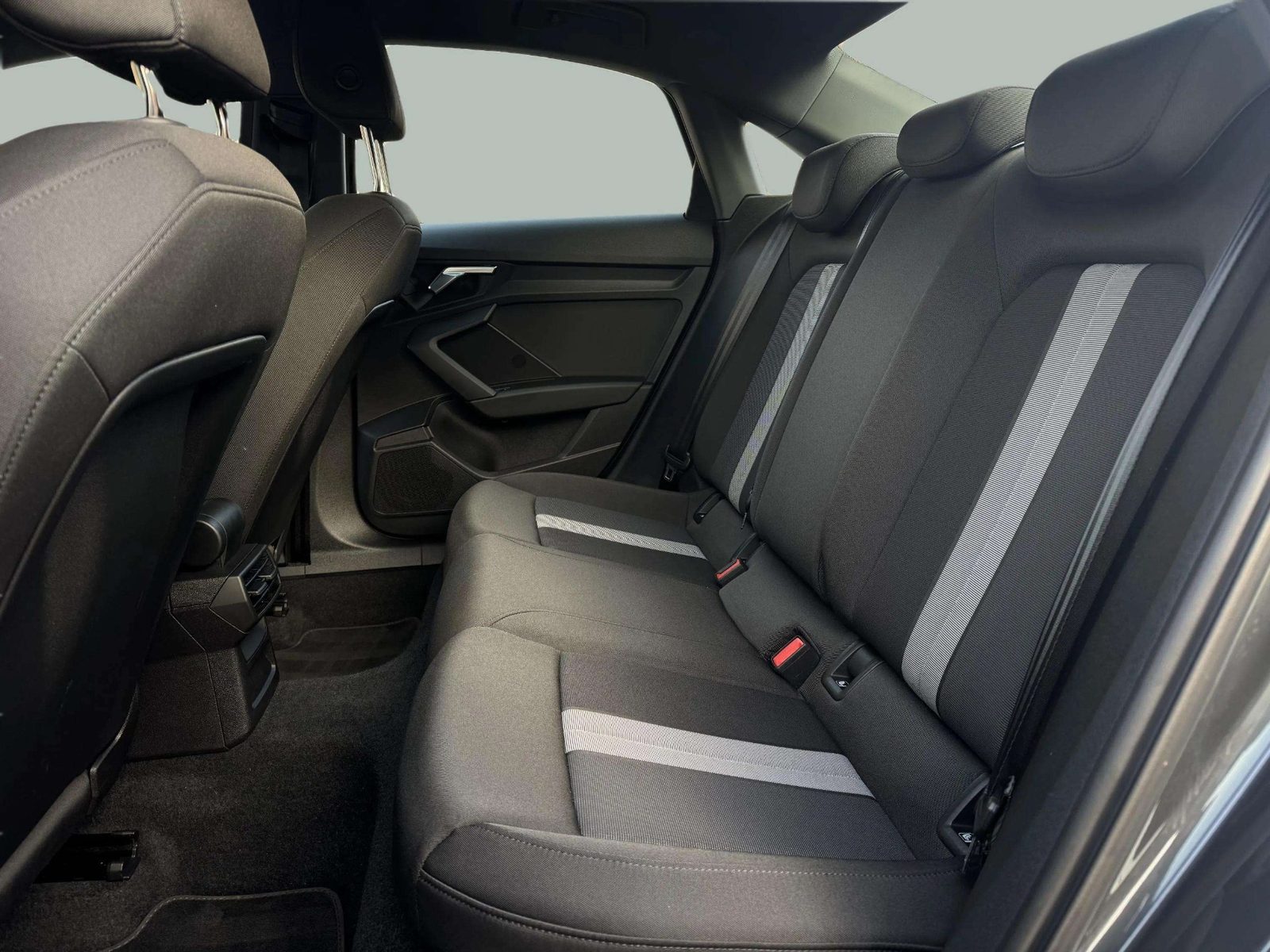 2023 Audi A3 Limousine — fotografija 12