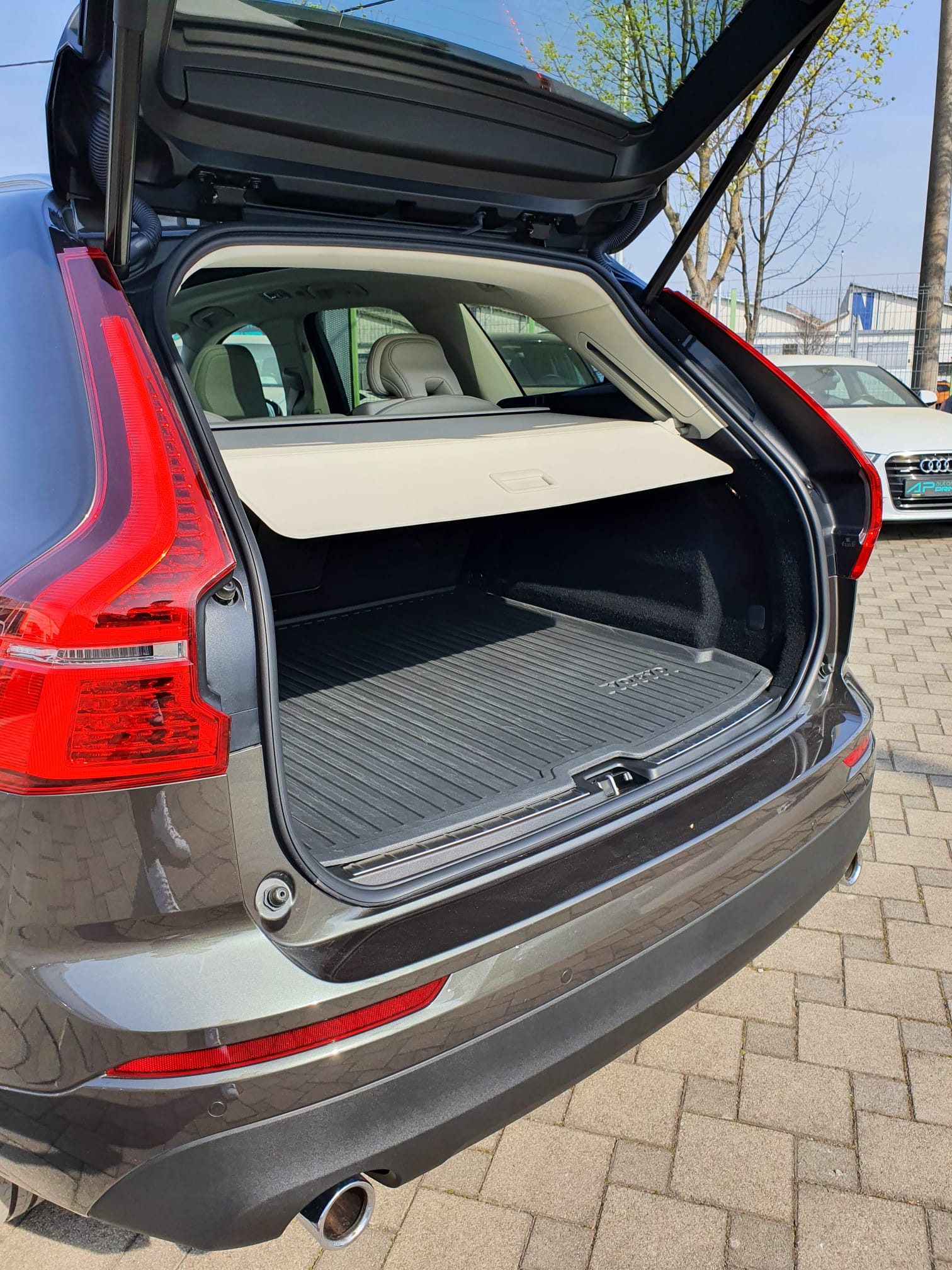2021 Volvo XC60 — fotografija 29