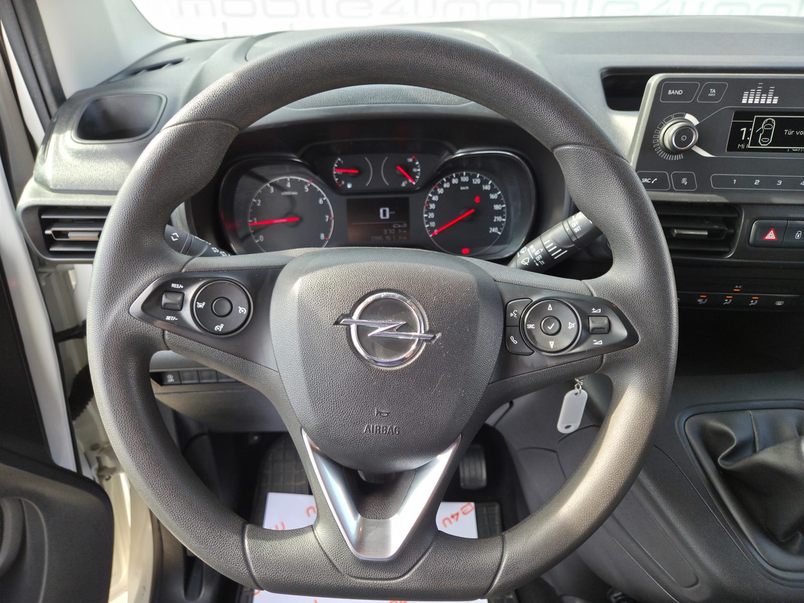 2021 Opel Combo — fotografija 7