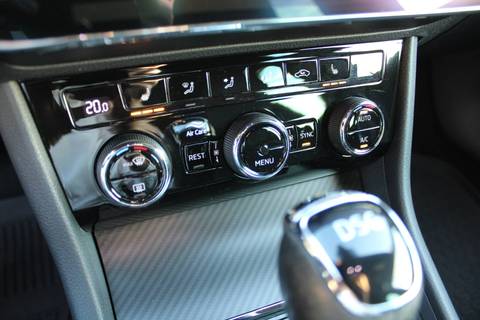 2021 Škoda Superb — sličica 19