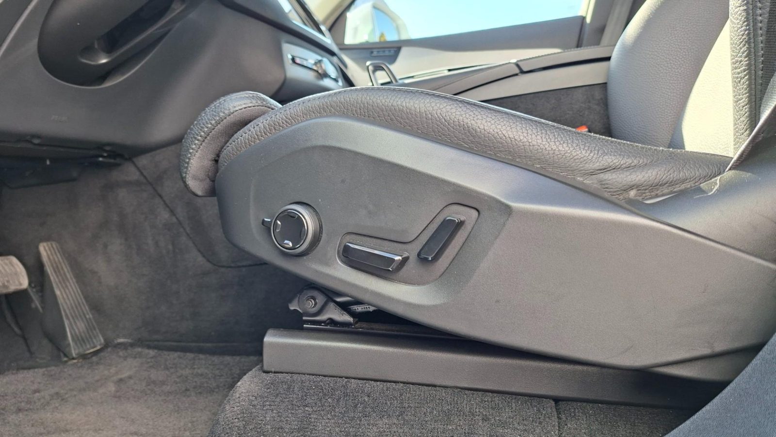 2023 Volvo XC90 — fotografija 8