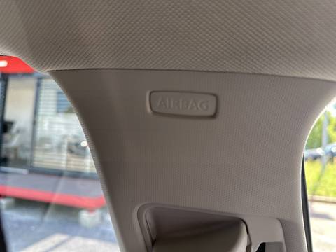 2024 Volkswagen Golf — sličica 27