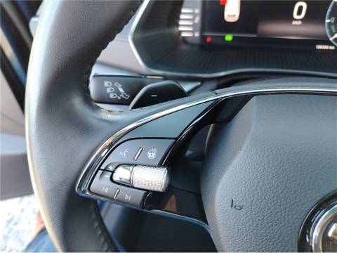 2021 Škoda Octavia Combi — sličica 18