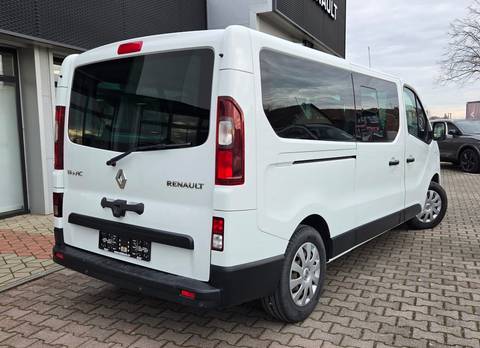 2019 Renault Trafic — sličica 2