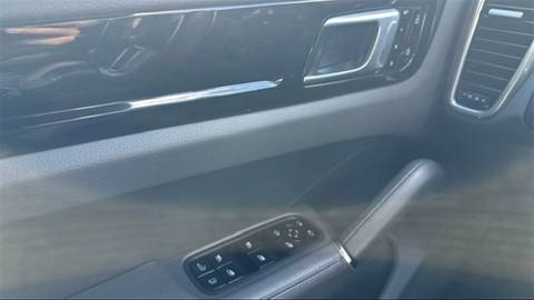 2020 Porsche Cayenne — sličica 17