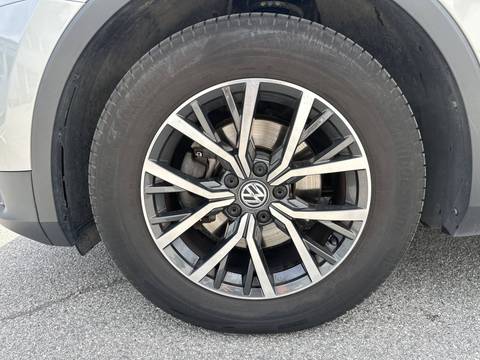 2019 Volkswagen Tiguan — sličica 15