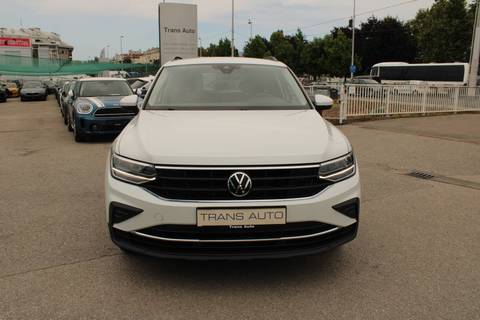2023 Volkswagen Tiguan — sličica 2