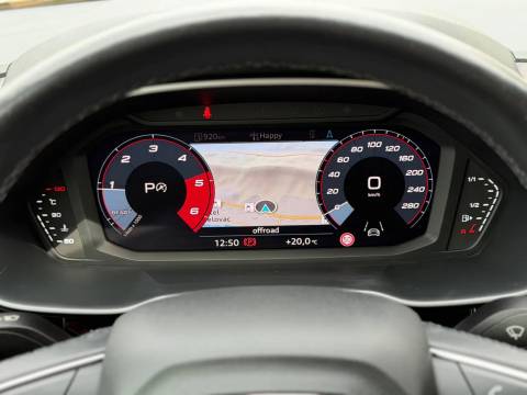 2020 Audi Q3 — sličica 19