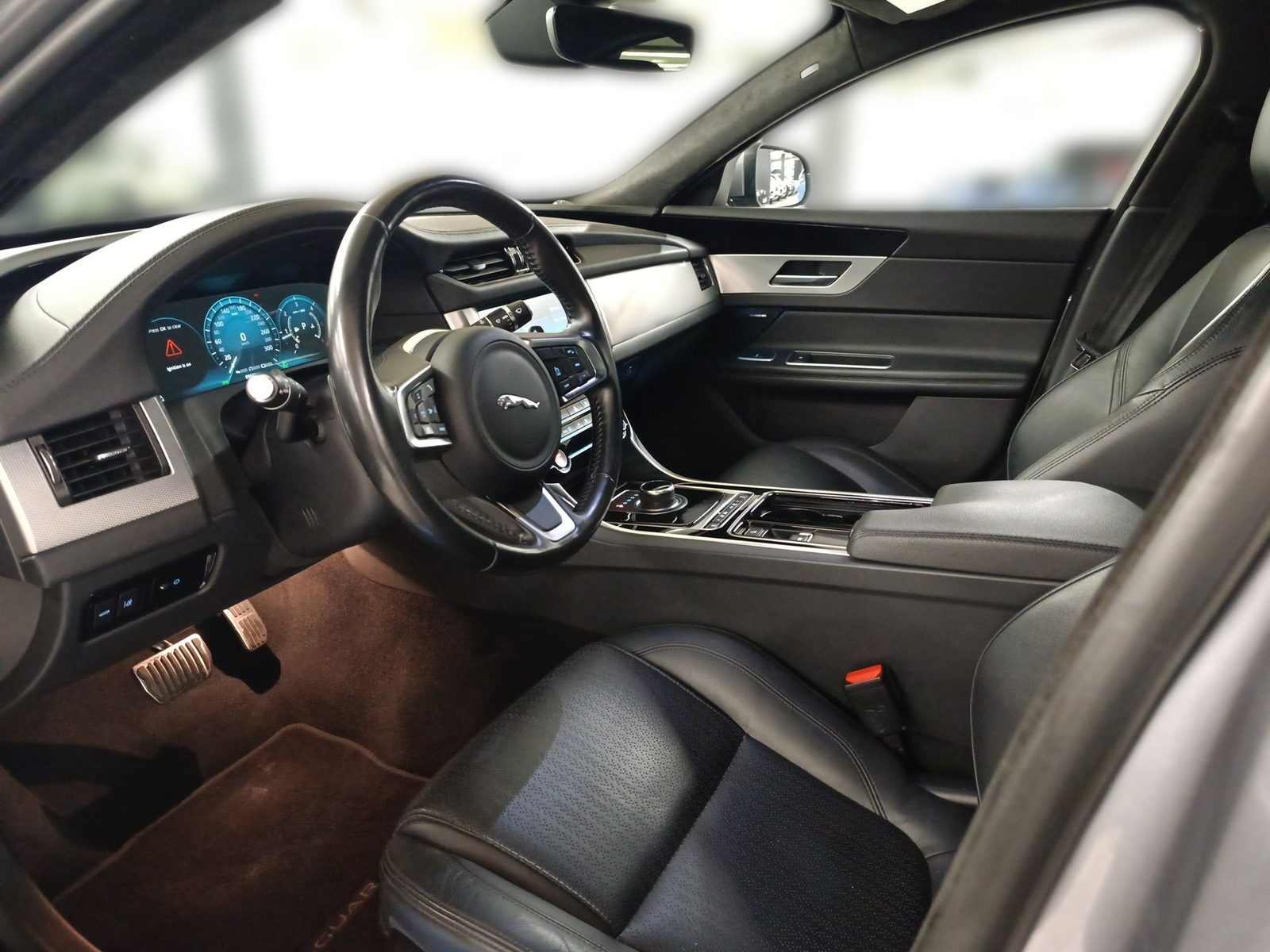 2021 Jaguar XF — fotografija 12