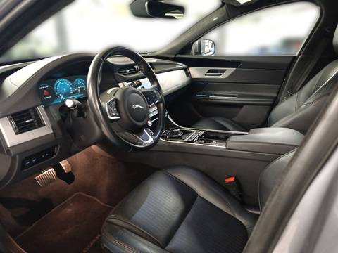2021 Jaguar XF — sličica 12