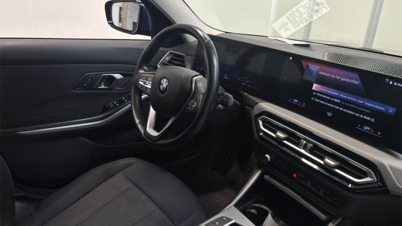2023 BMW Serija 3 — fotografija 8