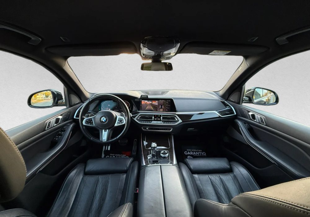 2019 BMW X5 M Sport — fotografija 18