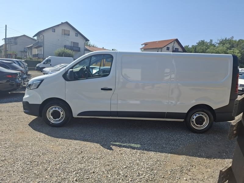 2022 Renault Trafic — fotografija 10