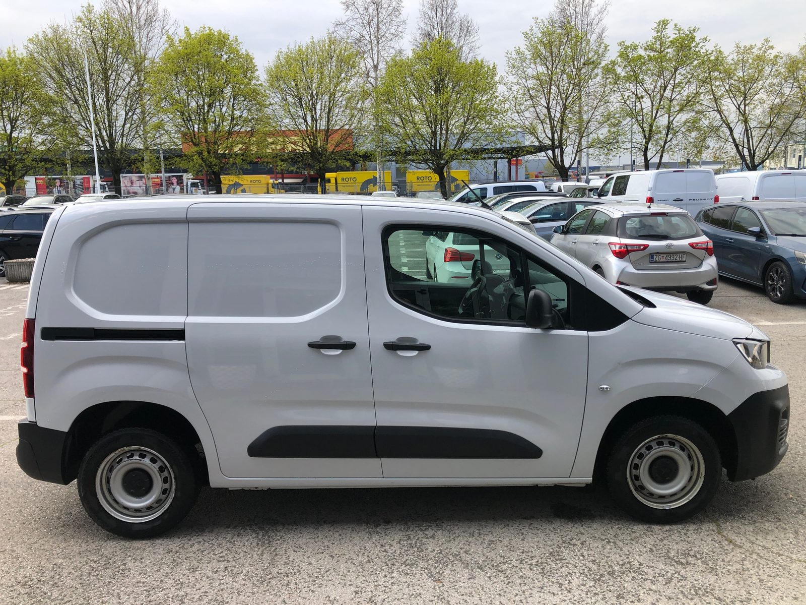2023 Peugeot Partner — fotografija 5
