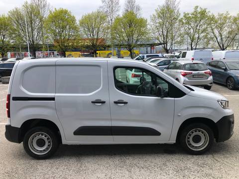 2023 Peugeot Partner — sličica 5