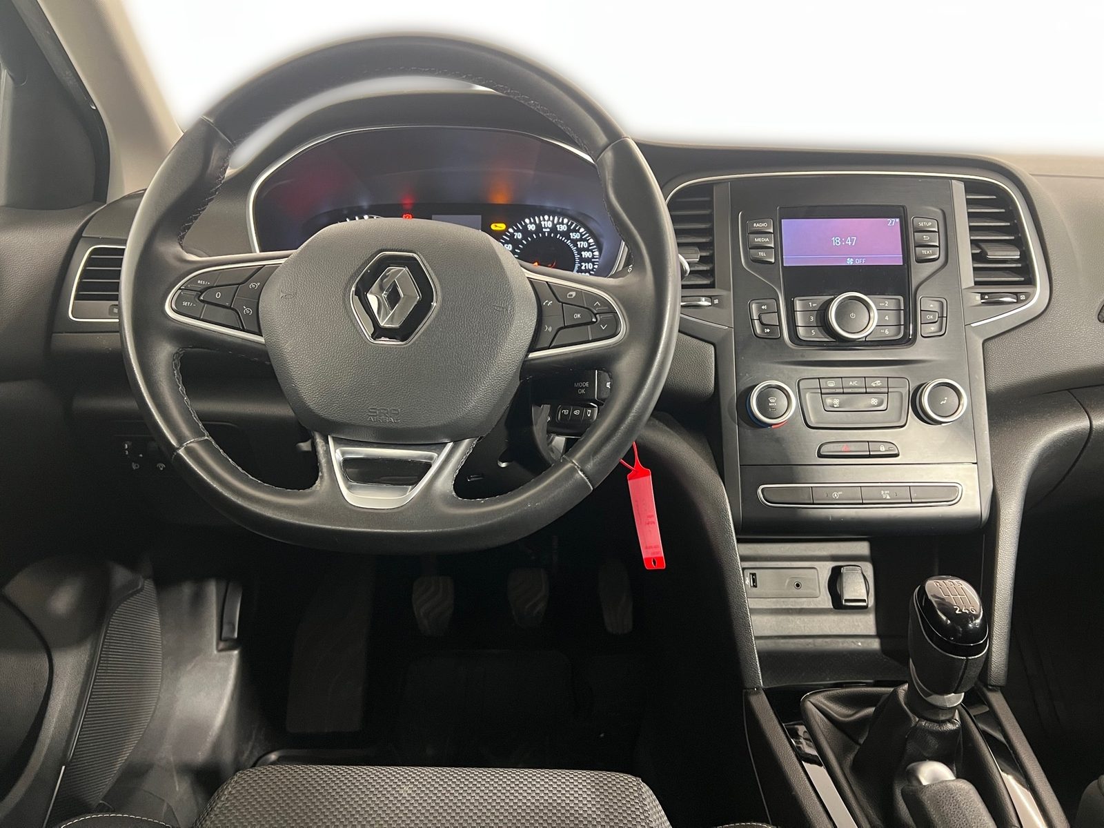 2021 Renault Megane — fotografija 15