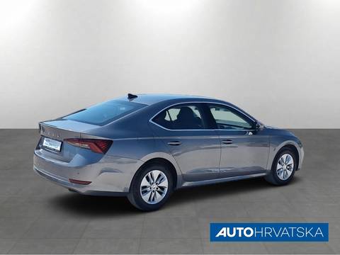 2022 Škoda Octavia — sličica 3
